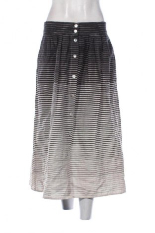 Пола Unbranded, Размер M, Цвят Многоцветен, Цена 23,00 лв.