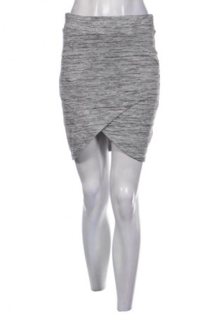 Szoknya VILA, Méret S, Szín Szürke, Ár 9 096 Ft
