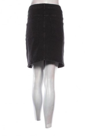 Sukně Vero Moda, Velikost 3XL, Barva Černá, Cena  785,00 Kč