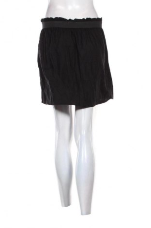 Φούστα Vero Moda, Μέγεθος L, Χρώμα Μαύρο, Τιμή 10,30 €