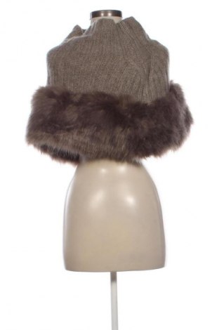 Poncsó Liu Jo, Méret M, Szín Bézs, Ár 17 129 Ft