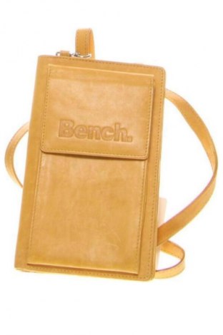 Портмоне Bench, Цвят Жълт, Цена 27,02 лв.