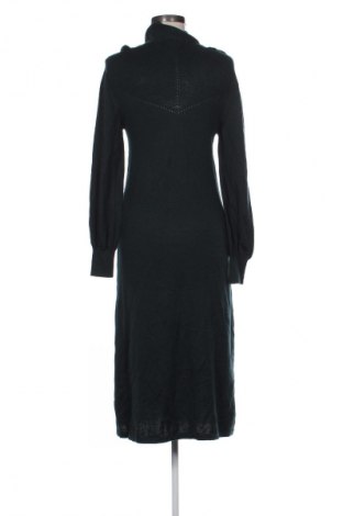 Ruha A.P.C., Méret S, Szín Zöld, Ár 40 977 Ft