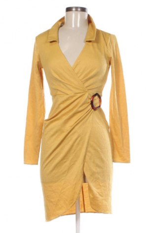 Рокля ASOS, Размер S, Цвят Жълт, Цена 56,99 лв.