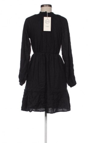 Sukienka About You, Rozmiar M, Kolor Czarny, Cena 142,39 zł