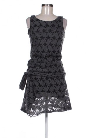 Rochie Agnes B., Mărime M, Culoare Gri, Preț 342,11 Lei