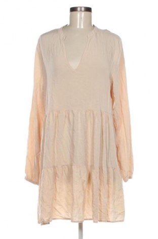 Рокля Amisu, Размер XL, Цвят Екрю, Цена 21,99 лв.