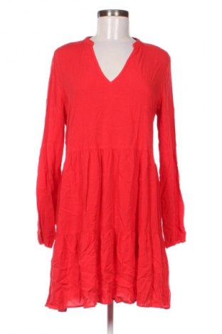 Sukienka Amisu, Rozmiar M, Kolor Czerwony, Cena 89,98 zł