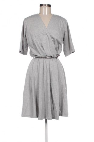 Šaty  Avon, Veľkosť XL, Farba Sivá, Cena  19,95 €