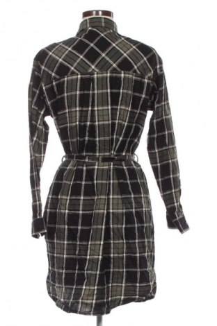 Kleid B.Young, Größe M, Farbe Mehrfarbig, Preis 22,99 €