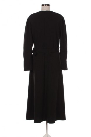 Ruha Batida, Méret L, Szín Fekete, Ár 5 800 Ft