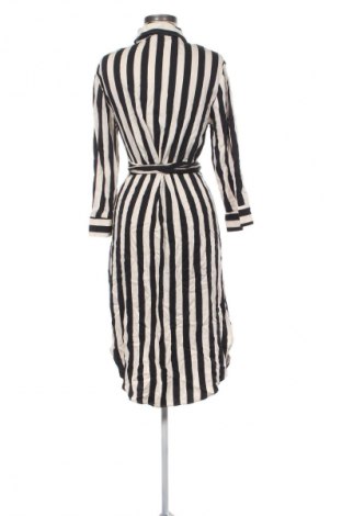 Kleid Bershka, Größe L, Farbe Mehrfarbig, Preis € 13,99