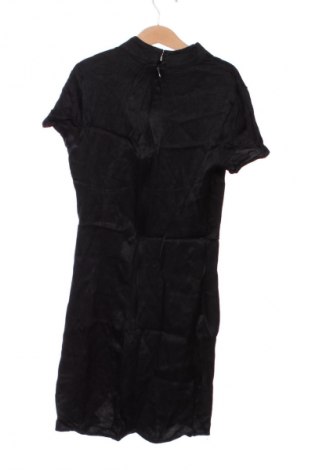 Kleid Bershka, Größe XS, Farbe Schwarz, Preis 20,02 €