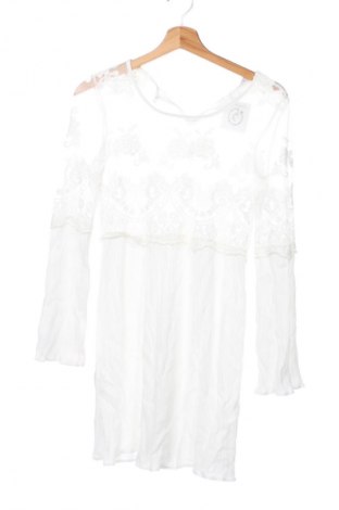 Kleid Bershka, Größe S, Farbe Weiß, Preis € 20,02