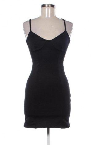 Šaty  Bershka, Velikost M, Barva Černá, Cena  494,00 Kč