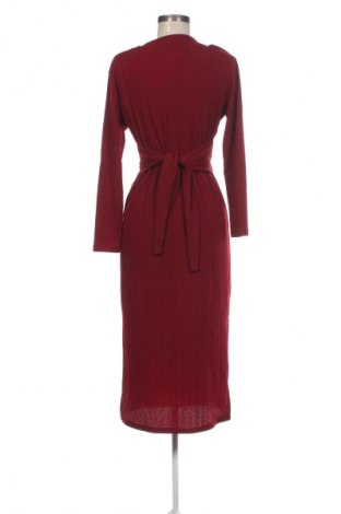 Ruha Bershka, Méret M, Szín Piros, Ár 5 459 Ft