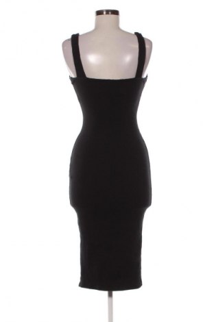 Sukienka Bershka, Rozmiar XS, Kolor Czarny, Cena 89,66 zł