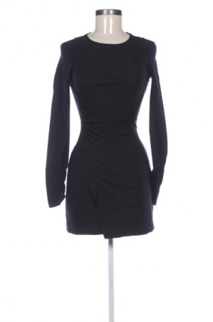Šaty  Bershka, Velikost XS, Barva Černá, Cena  494,00 Kč