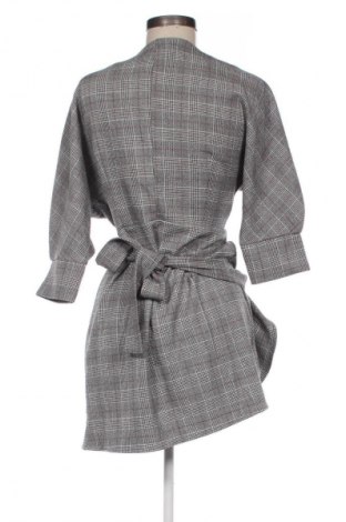 Šaty  Bershka, Velikost M, Barva Šedá, Cena  495,00 Kč