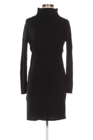 Рокля Blue Motion, Размер M, Цвят Черен, Цена 39,14 лв.