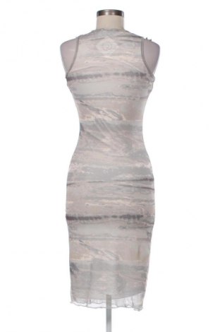 Sukienka Boohoo, Rozmiar M, Kolor Kolorowy, Cena 114,94 zł