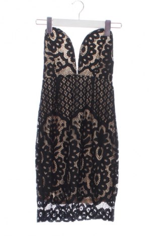 Kleid Boohoo, Größe XS, Farbe Mehrfarbig, Preis 47,57 €