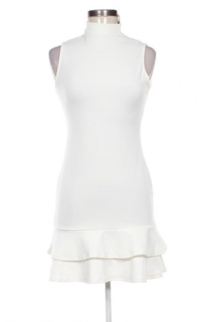 Rochie Boohoo, Mărime M, Culoare Alb, Preț 102,63 Lei