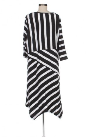 Рокля Bpc Bonprix Collection, Размер XL, Цвят Многоцветен, Цена 39,03 лв.