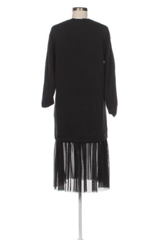 Šaty  C&A, Veľkosť M, Farba Čierna, Cena  19,95 €
