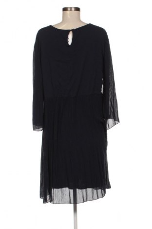 Kleid Cartoon, Größe XL, Farbe Blau, Preis € 13,99