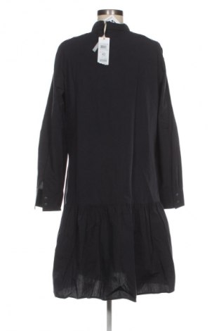 Ruha Cartoon, Méret L, Szín Kék, Ár 15 919 Ft