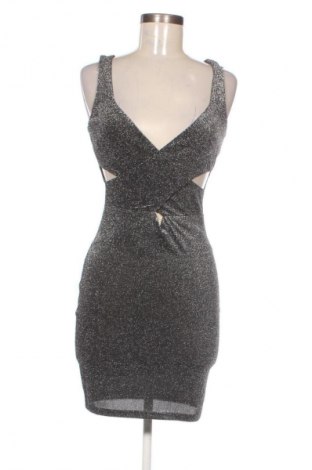 Sukienka ChicMe, Rozmiar M, Kolor Srebrzysty, Cena 89,98 zł