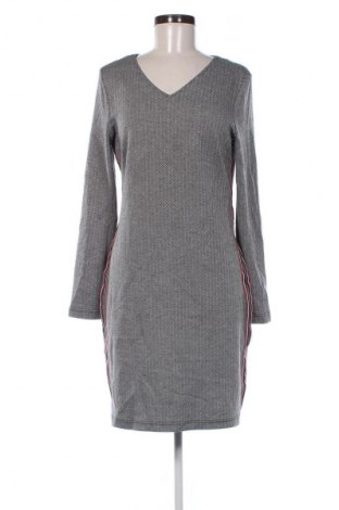 Ruha Comma,, Méret M, Szín Sokszínű, Ár 9 329 Ft