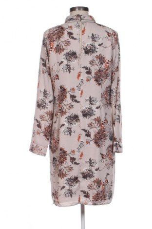 Ruha Comma,, Méret M, Szín Sokszínű, Ár 16 416 Ft