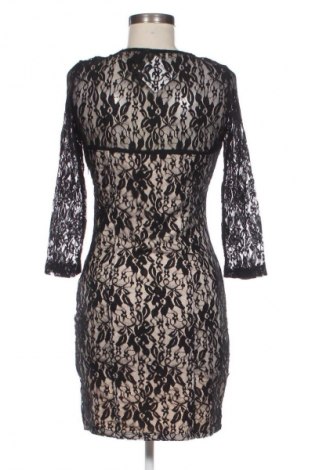 Kleid Crazy World, Größe M, Farbe Mehrfarbig, Preis 19,96 €