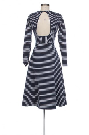 Kleid Cream & Rouge, Größe M, Farbe Mehrfarbig, Preis 24,49 €