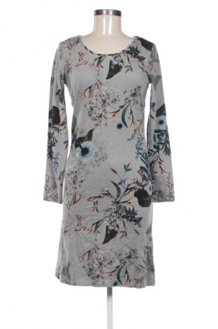 Рокля Cream, Размер S, Цвят Многоцветен, Цена 82,00 лв.