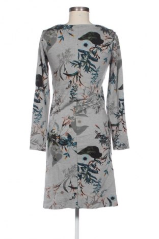 Рокля Cream, Размер S, Цвят Многоцветен, Цена 82,00 лв.