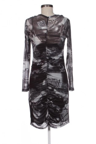 Šaty  Cropp, Velikost XL, Barva Vícebarevné, Cena  608,00 Kč