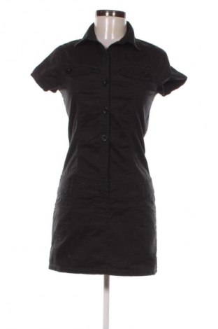 Sukienka Cropp, Rozmiar S, Kolor Czarny, Cena 110,42 zł