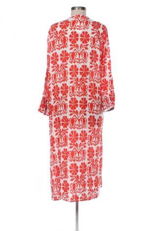 Рокля Defacto, Размер L, Цвят Многоцветен, Цена 61,94 лв.