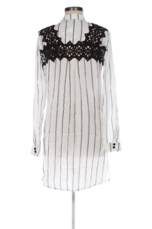 Kleid Denim Hunter, Größe M, Farbe Mehrfarbig, Preis € 38,99