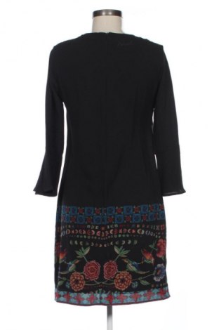 Sukienka Desigual, Rozmiar M, Kolor Kolorowy, Cena 188,51 zł