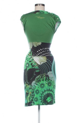 Рокля Desigual, Размер S, Цвят Многоцветен, Цена 82,00 лв.