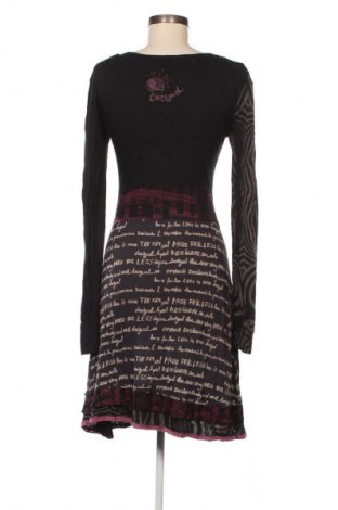 Šaty  Desigual, Velikost M, Barva Vícebarevné, Cena  979,00 Kč