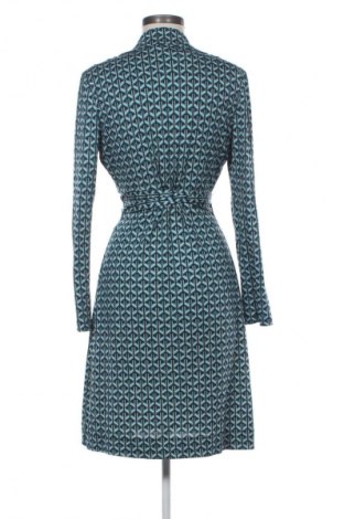 Рокля Diane Von Furstenberg, Размер S, Цвят Многоцветен, Цена 220,92 лв.
