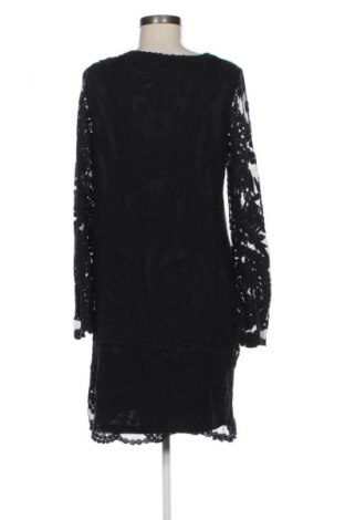 Ruha Dry Lake., Méret M, Szín Fekete, Ár 7 000 Ft