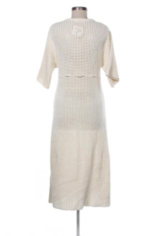 Kleid Edited, Größe M, Farbe Ecru, Preis € 25,00