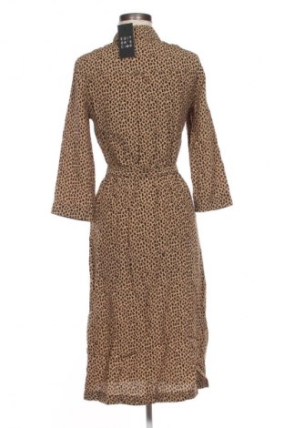 Sukienka Editor's Cut, Rozmiar S, Kolor Kolorowy, Cena 207,99 zł