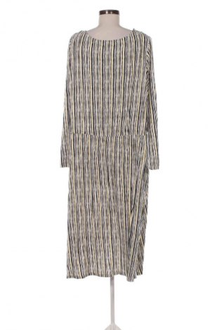 Рокля Esmara, Размер XXL, Цвят Многоцветен, Цена 39,14 лв.